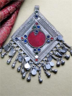 Diamond shaped Kuchi Vintage Pendant