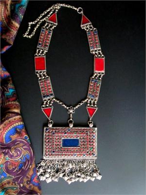 Vintage Kuchi Necklace full view