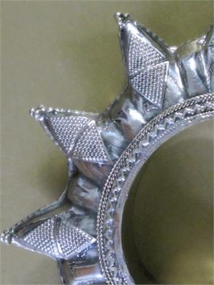 Close up of spikes