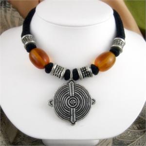 Ethnic "Amber" Tibetan Necklace Tribal Jewelry styling