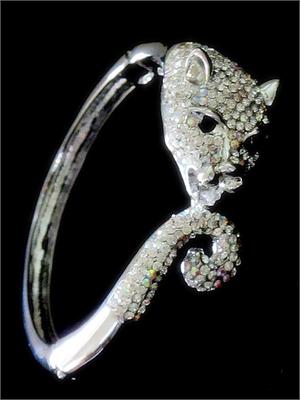 Tigress by the tail Pave bracelet