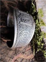 Vintage Ornate Intaglio 