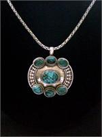 Exquite Pendant